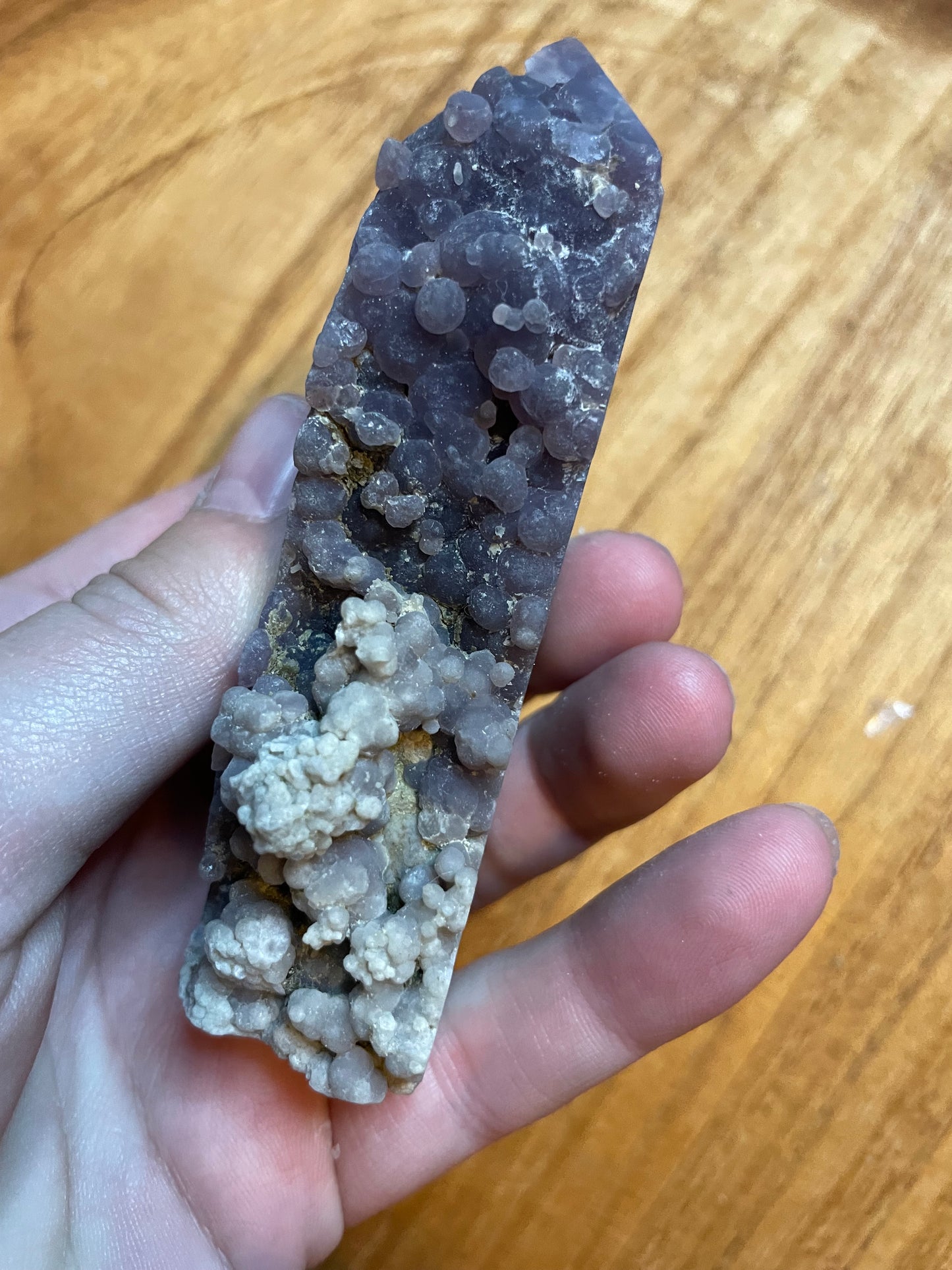 Grape Agate points/half cluster