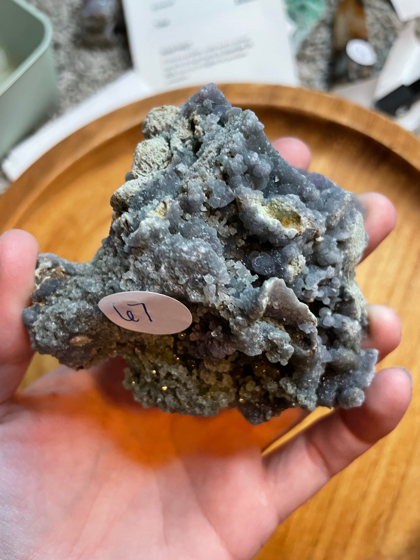 Grape Agate points/half cluster